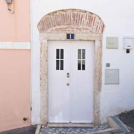 Classic Lisbon Homes: Bright & Central In Belem 외부 사진