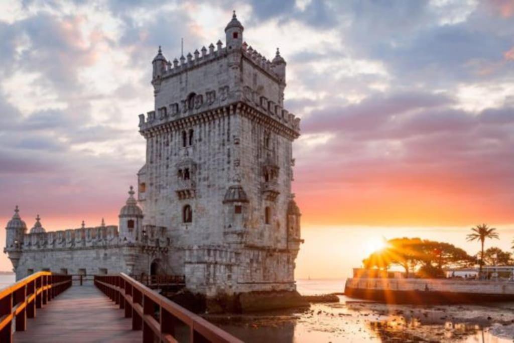 Classic Lisbon Homes: Bright & Central In Belem 외부 사진