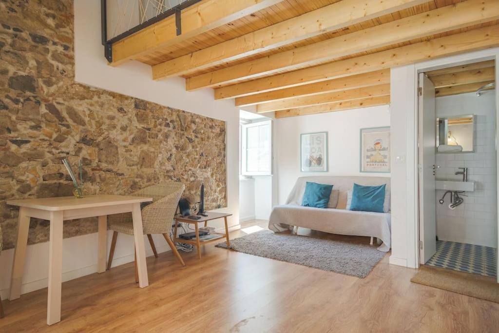 Classic Lisbon Homes: Bright & Central In Belem 외부 사진