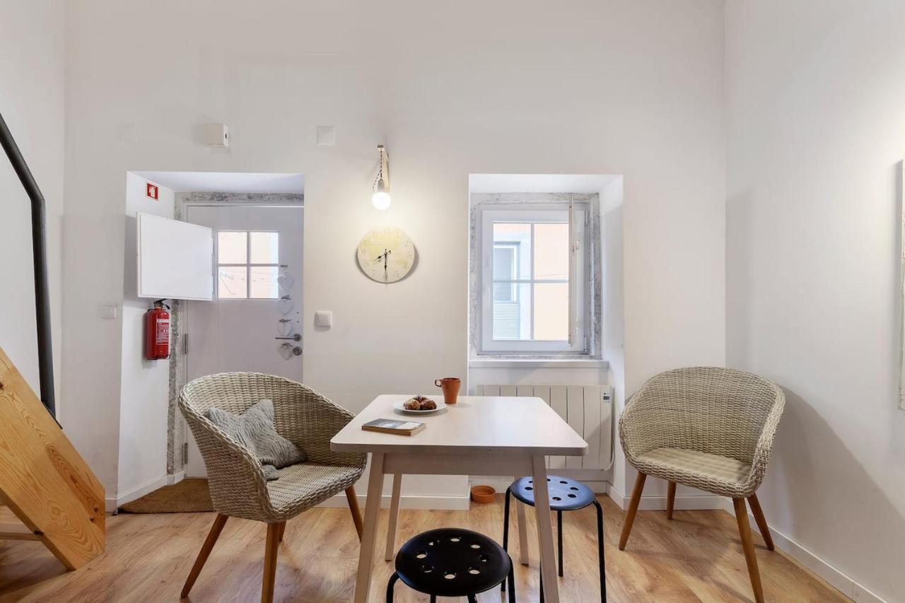 Classic Lisbon Homes: Bright & Central In Belem 외부 사진