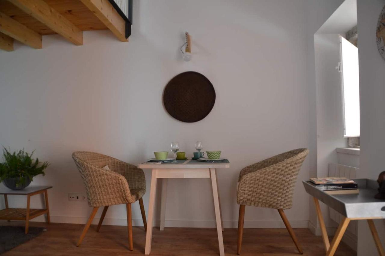 Classic Lisbon Homes: Bright & Central In Belem 외부 사진